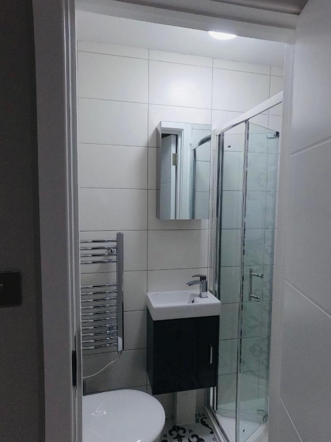 Lbt Property Ltd Лондон Экстерьер фото