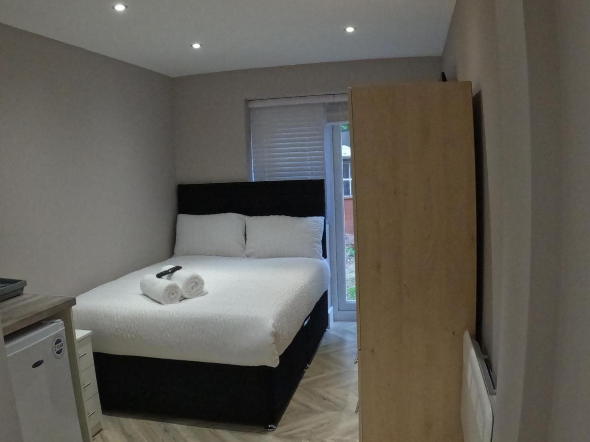 Lbt Property Ltd Лондон Экстерьер фото