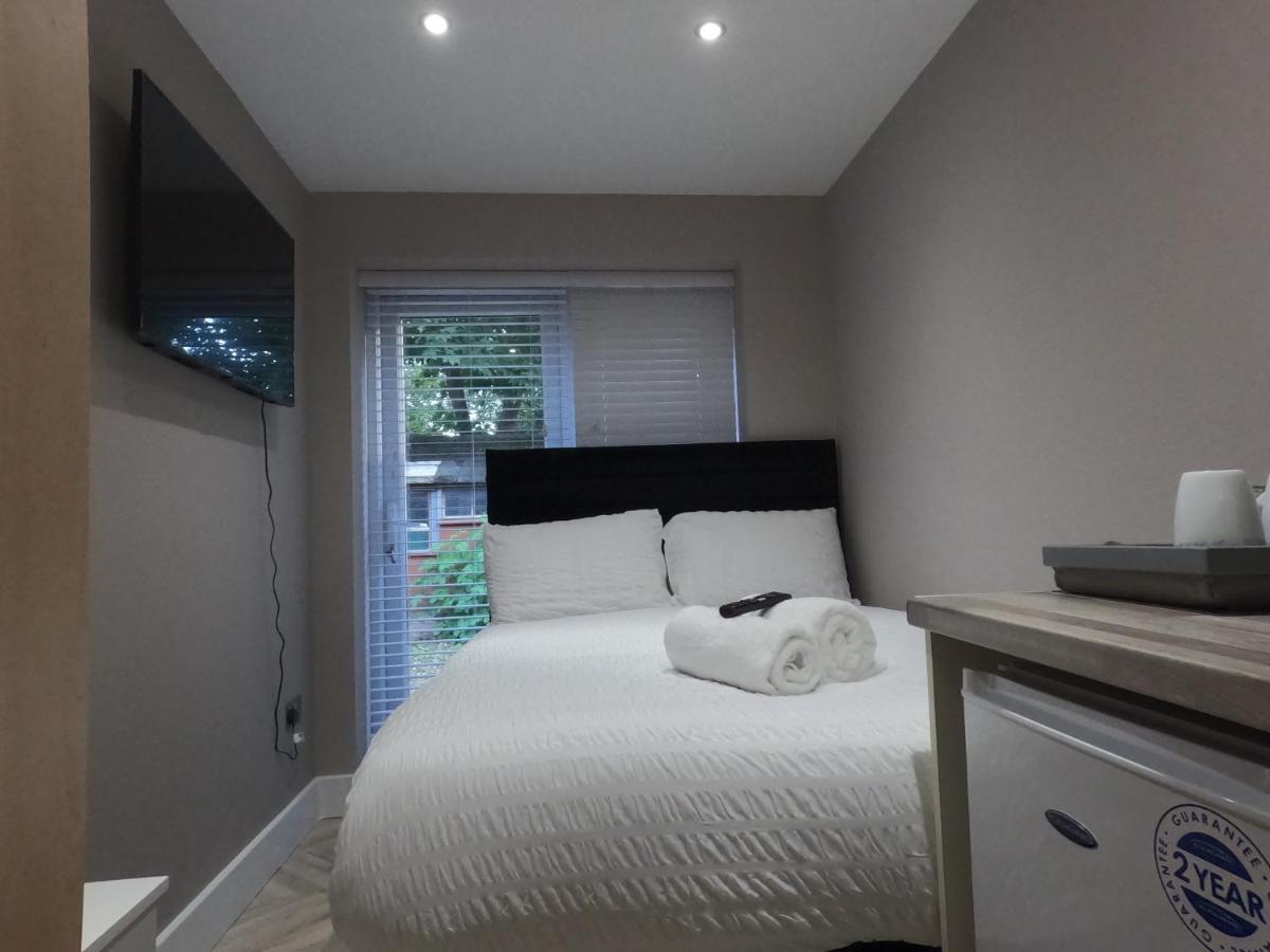 Lbt Property Ltd Лондон Экстерьер фото